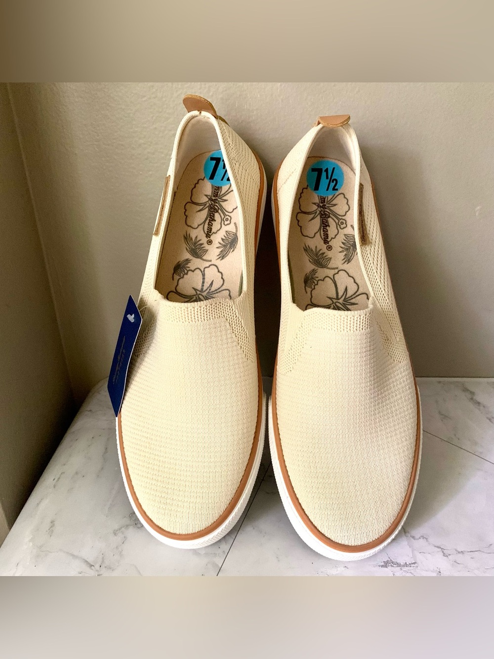 Tommy Bahama Mesh Slip-On Casual Shoes for Women, Round Toe. Size 7.5 - Picture 2 of 3